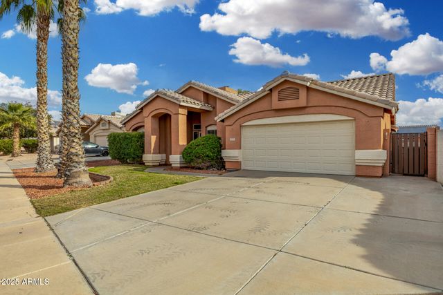 15221 N 87th Drive, Peoria, AZ 85381