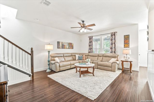 120 Kitty Hawk Run, Cibolo, TX 78108