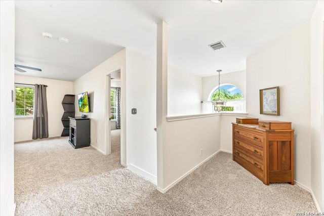 120 Kitty Hawk Run, Cibolo, TX 78108