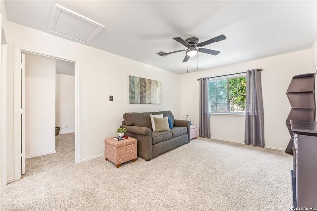 120 Kitty Hawk Run, Cibolo, TX 78108