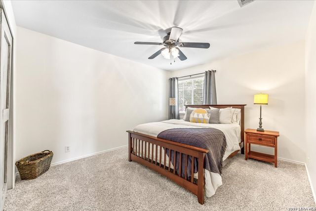 120 Kitty Hawk Run, Cibolo, TX 78108