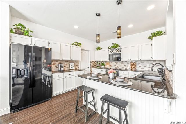 120 Kitty Hawk Run, Cibolo, TX 78108