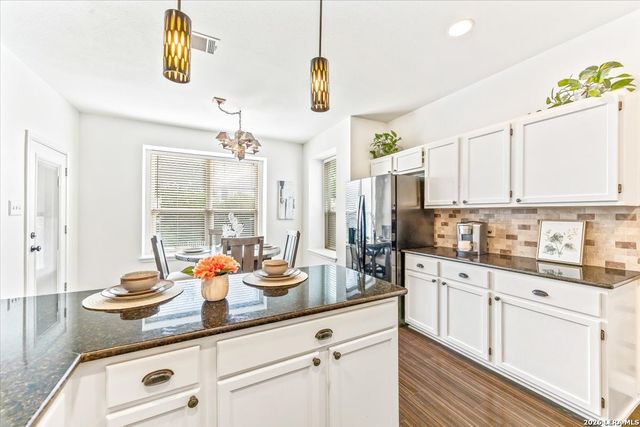 120 Kitty Hawk Run, Cibolo, TX 78108