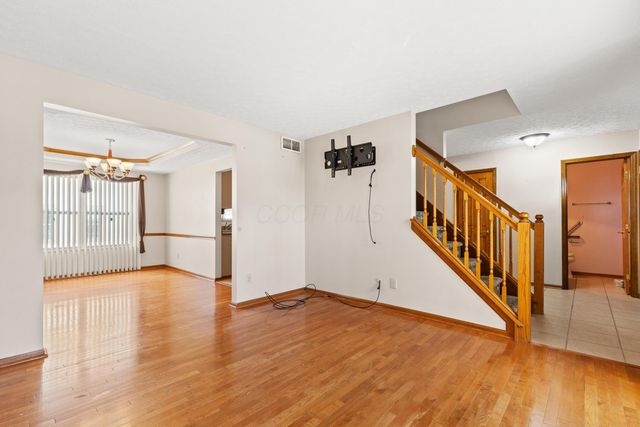 6248 Billington Drive, Columbus, OH 43213