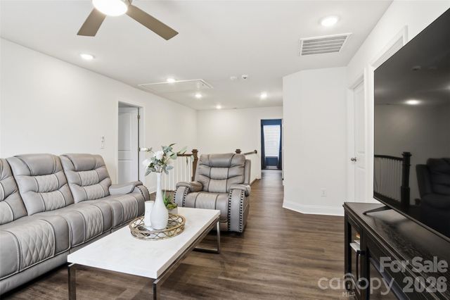 531 Red Wolf Lane, Clover, SC 29710