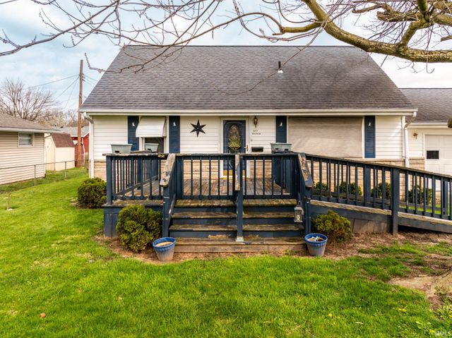 1217 S Helen Drive, Muncie, IN 47302