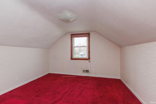 1217 S Helen Drive, Muncie, IN 47302