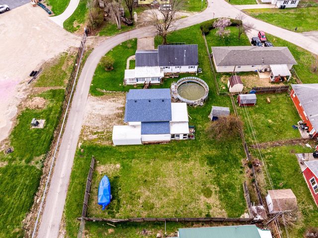 1217 S Helen Drive, Muncie, IN 47302