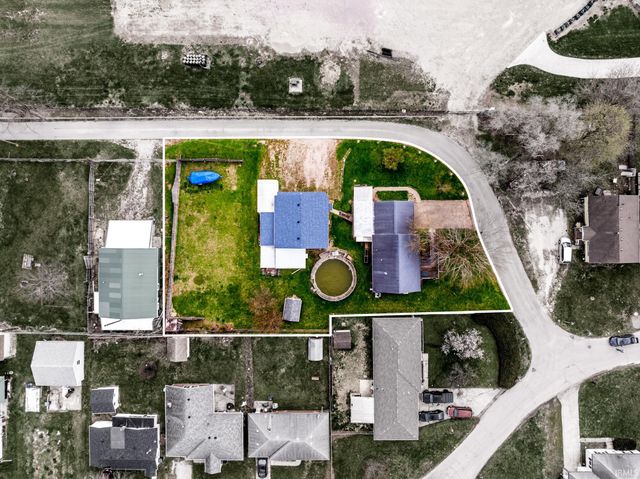 1217 S Helen Drive, Muncie, IN 47302