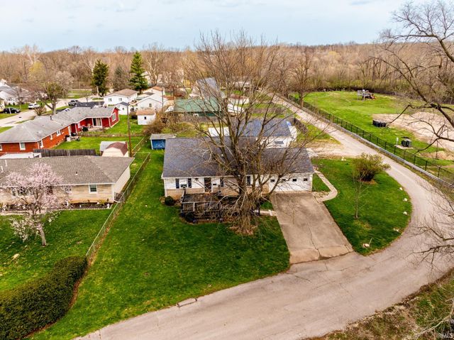 1217 S Helen Drive, Muncie, IN 47302