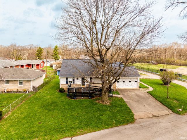 1217 S Helen Drive, Muncie, IN 47302