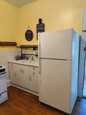 2537 Pillsbury Avenue S, Minneapolis, MN 55404