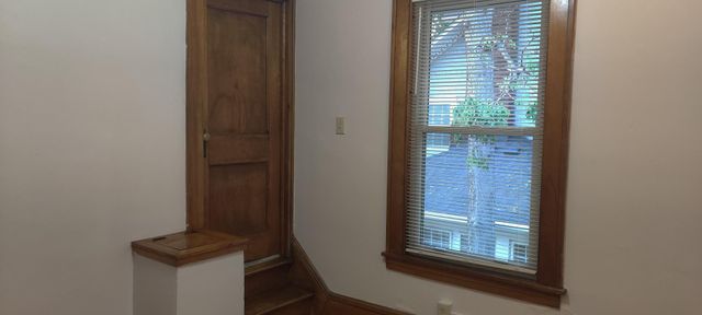 2537 Pillsbury Avenue S, Minneapolis, MN 55404