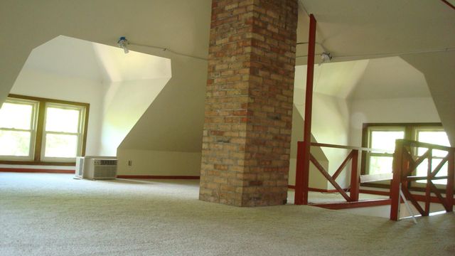 2537 Pillsbury Avenue S, Minneapolis, MN 55404