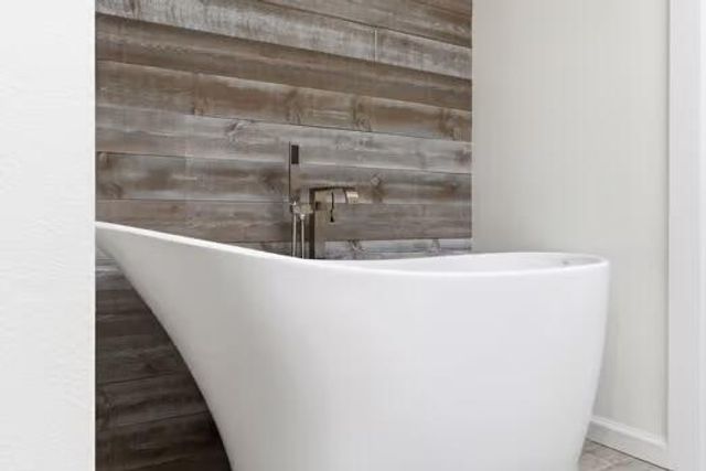 6308 S Glenridge Drive, Springfield, MO 65804