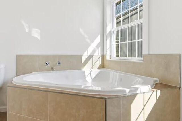 6308 S Glenridge Drive, Springfield, MO 65804