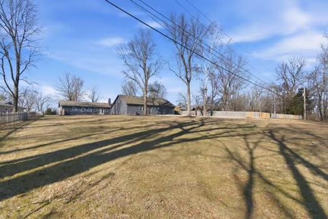 6308 S Glenridge Drive, Springfield, MO 65804