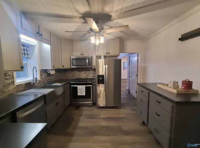 18 Jones Road, Gadsden, AL 35901