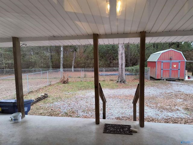 18 Jones Road, Gadsden, AL 35901