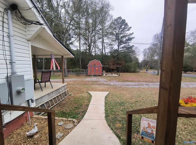 18 Jones Road, Gadsden, AL 35901