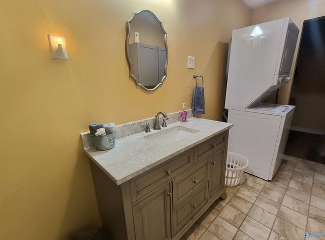 18 Jones Road, Gadsden, AL 35901