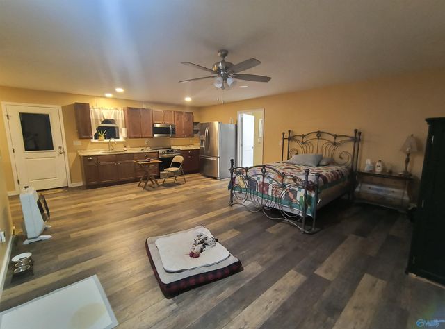 18 Jones Road, Gadsden, AL 35901