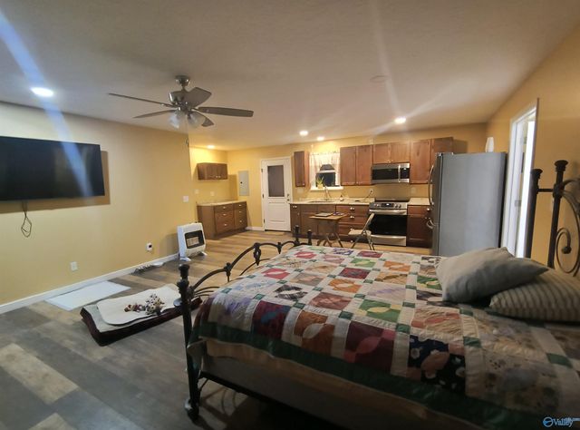 18 Jones Road, Gadsden, AL 35901