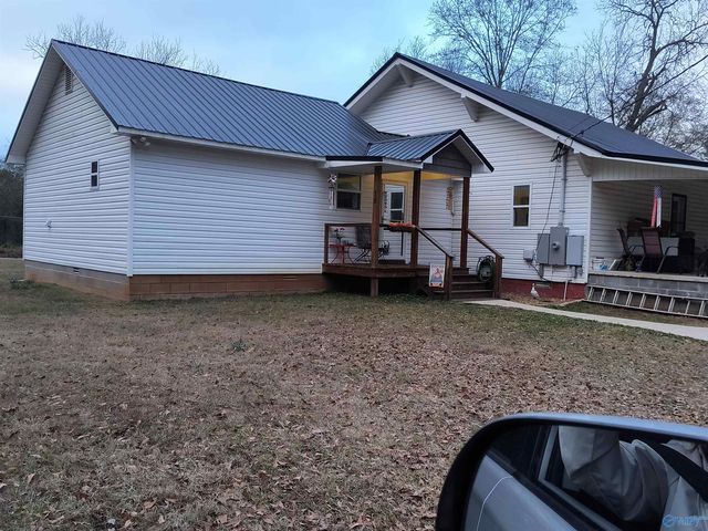 18 Jones Road, Gadsden, AL 35901