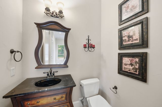 4229 Bluffview Boulevard, Dallas, TX 75209