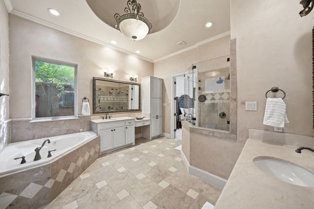 4229 Bluffview Boulevard, Dallas, TX 75209