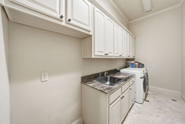 4229 Bluffview Boulevard, Dallas, TX 75209