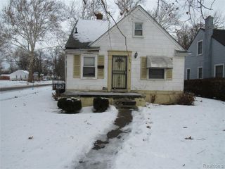 15858 Curtis Street, Detroit, MI 48235