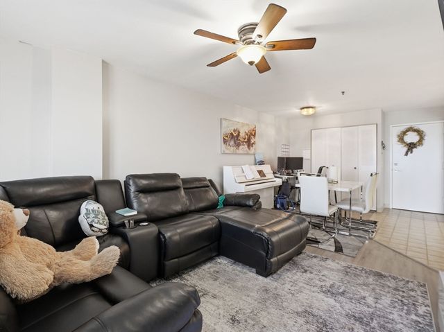 510 Revere Beach Blvd 1004, Revere, MA 02151