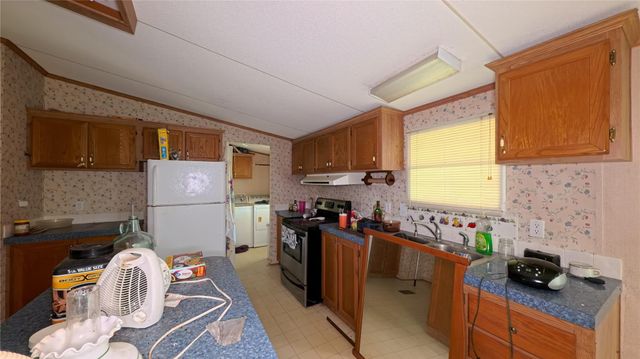 505 Koym Street, East Bernard, TX 77435