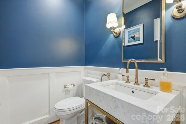 1124 Linganore Place, Charlotte, NC 28203