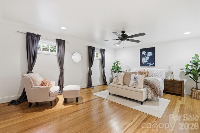 1124 Linganore Place, Charlotte, NC 28203