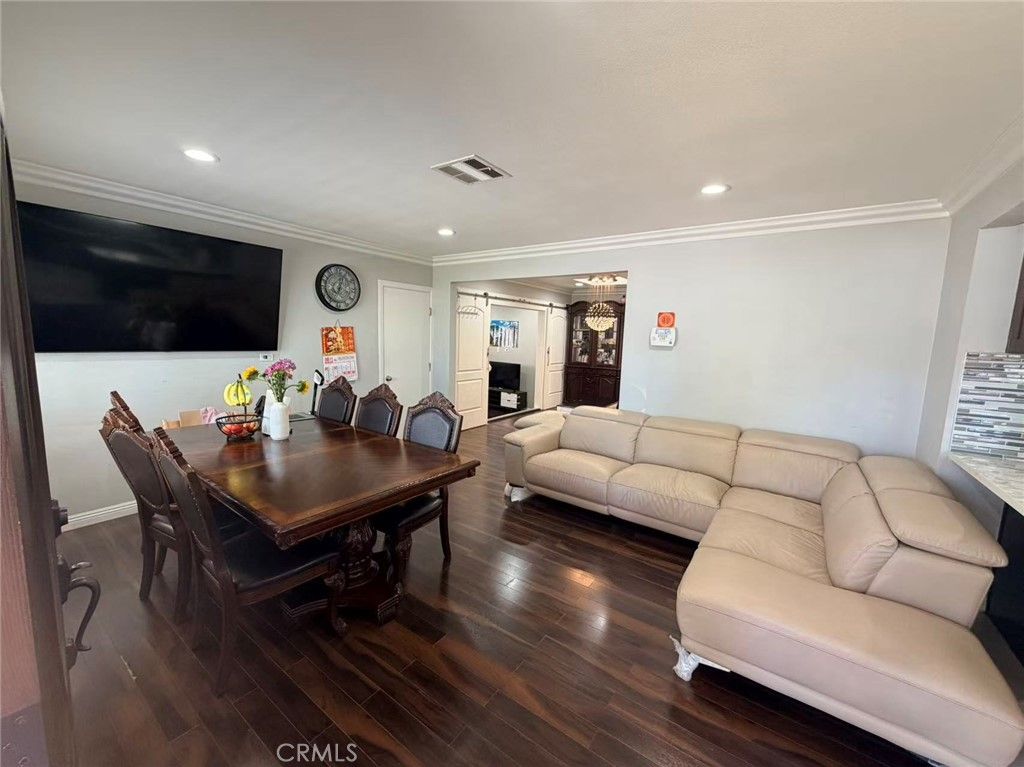 Image 4 of property listing at 2622 La Presa, Rosemead, CA 91770