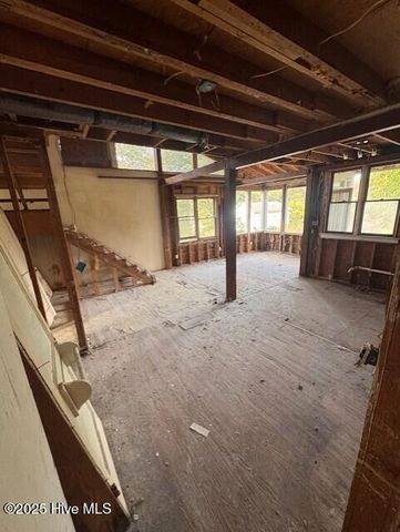 2117 Plaza Drive, Wilmington, NC 28405