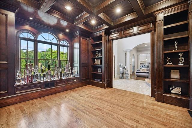 11140 W Road, Roswell, GA 30075