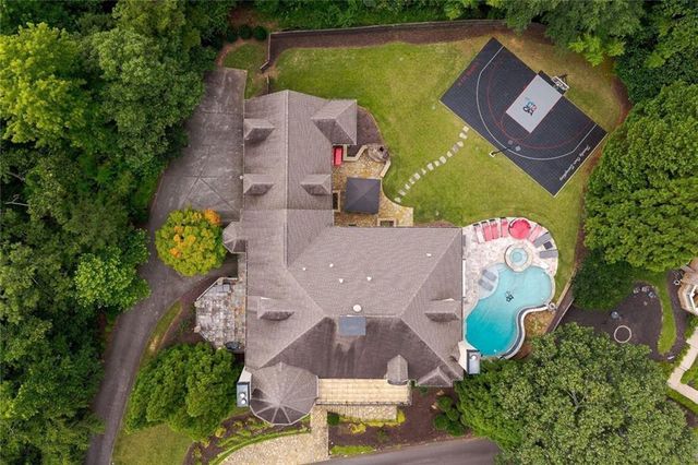 11140 W Road, Roswell, GA 30075