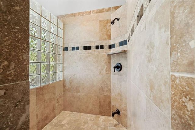 11140 W Road, Roswell, GA 30075