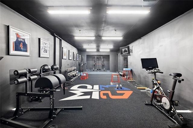 11140 W Road, Roswell, GA 30075