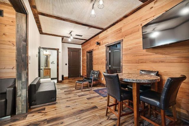 11140 W Road, Roswell, GA 30075