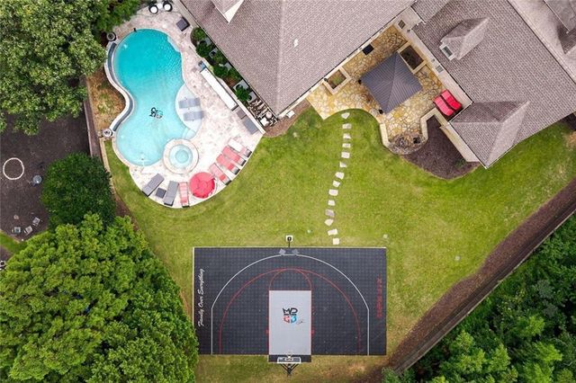 11140 W Road, Roswell, GA 30075