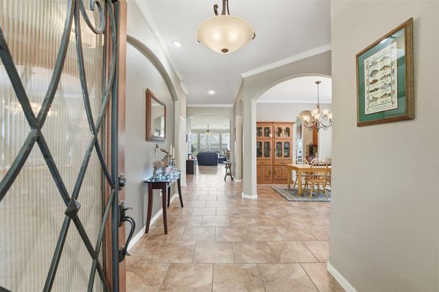 10222 Broken Trace Court, Humble, TX 77338