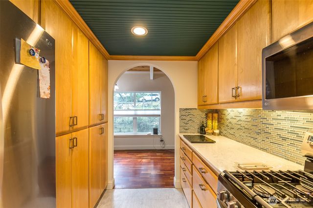 31 Salal Way, Sequim, WA 98382