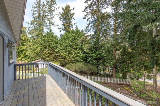31 Salal Way, Sequim, WA 98382