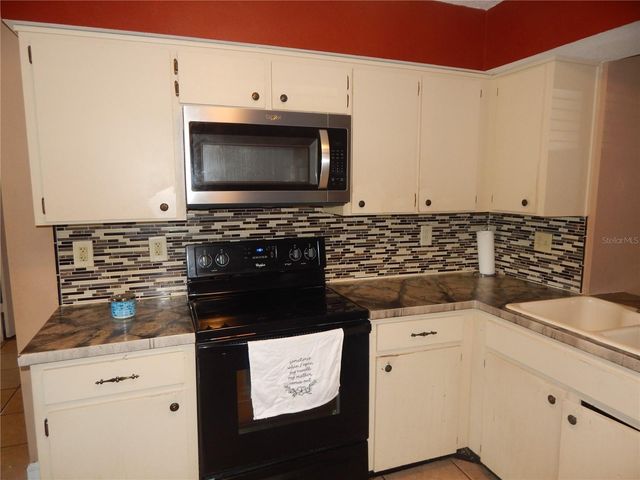 39414 8TH AVENUE, Zephyrhills, FL 33542