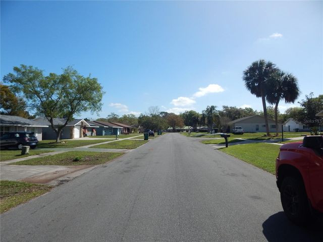 39414 8TH AVENUE, Zephyrhills, FL 33542