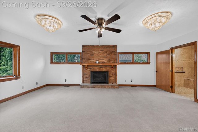 2032 S Trenton Drive, Trenton, MI 48183